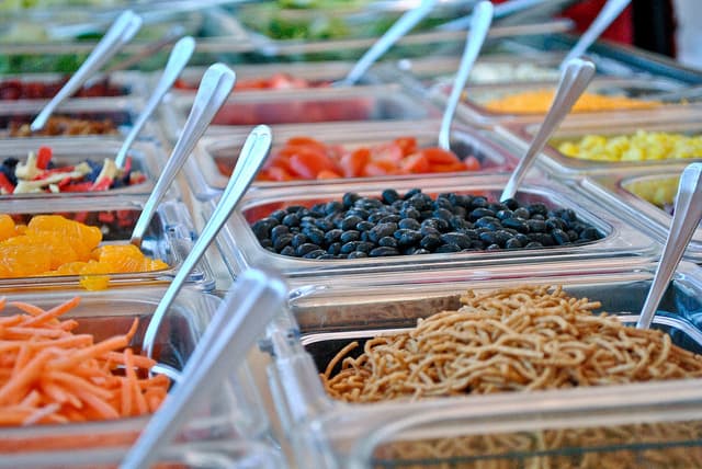 Toppings to take in a buffet